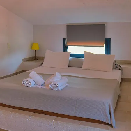 Agelos Aparthotel Skopelos