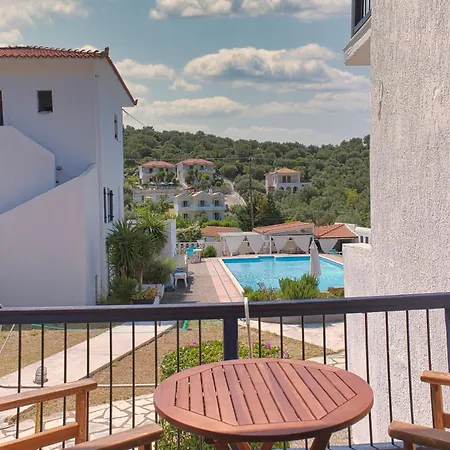 Aparthotel Agelos 3*