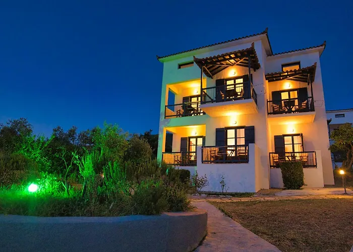 Agelos Skopelos Town