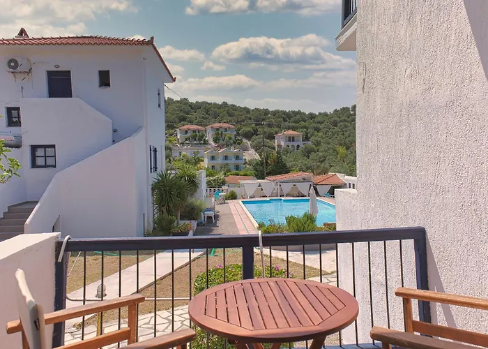 Aparthotel Agelos 3*