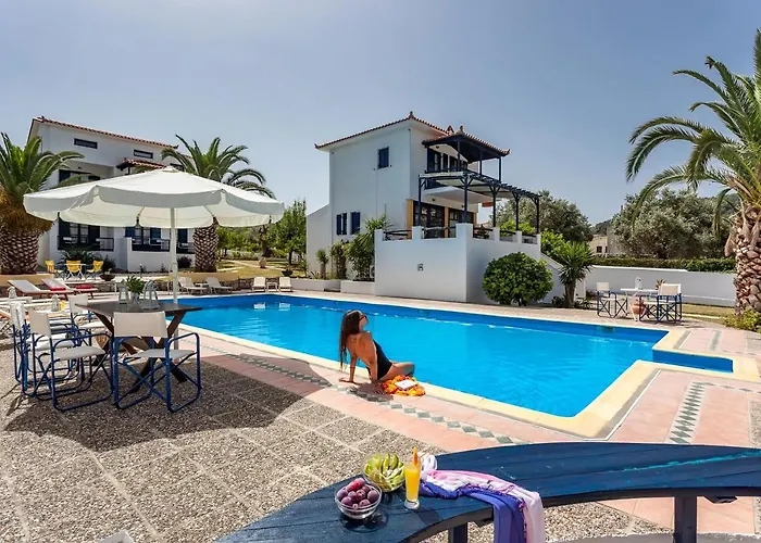 Agelos Skopelos Town